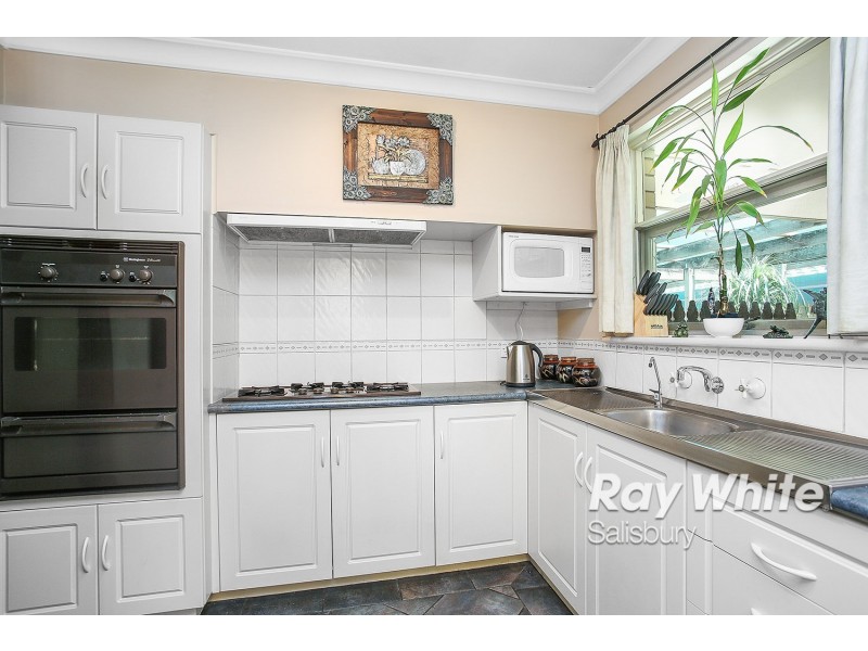 28 Cawarra Crescent, Paralowie SA 5108