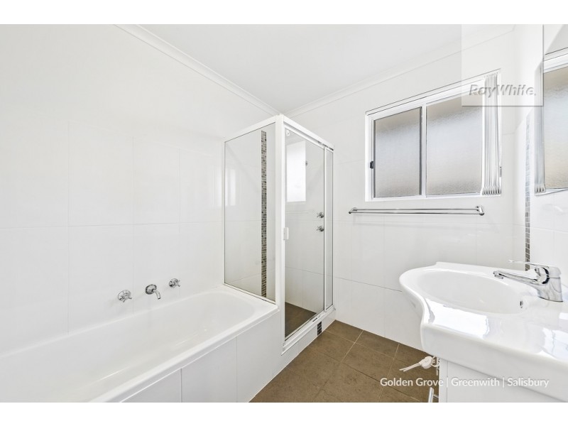 24 Chartwell Crescent, Paralowie SA 5108