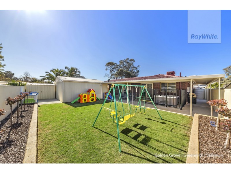 24 Chartwell Crescent, Paralowie SA 5108