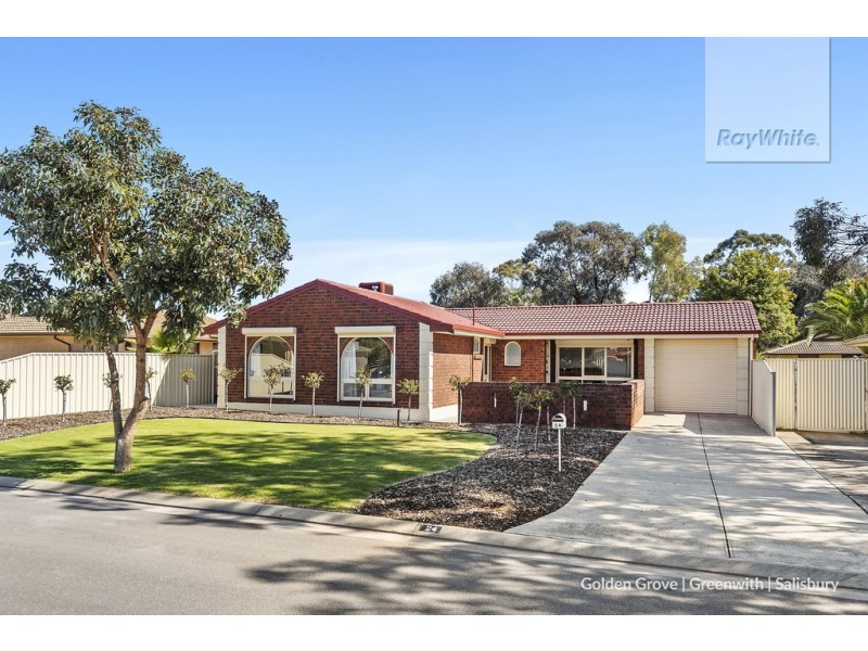 24 Chartwell Crescent, Paralowie SA 5108