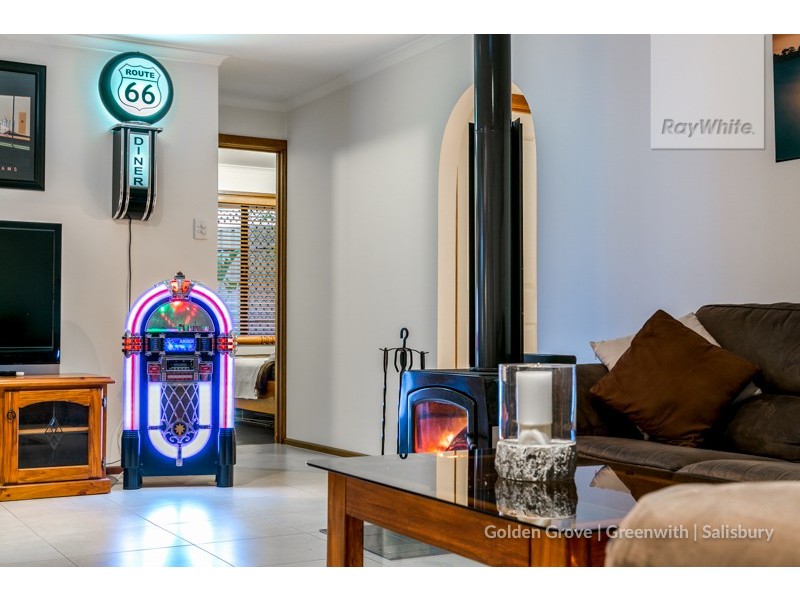 10 Mews Court, Gulfview Heights SA 5096