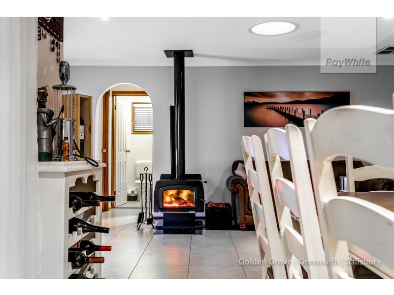 10 Mews Court, Gulfview Heights SA 5096