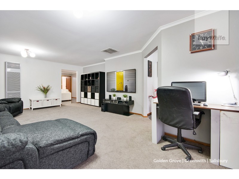 36 Brisbane Drive, Salisbury Heights SA 5109