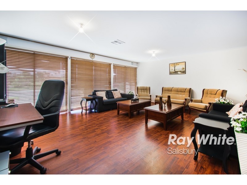 9 Don Street, Salisbury Downs SA 5108