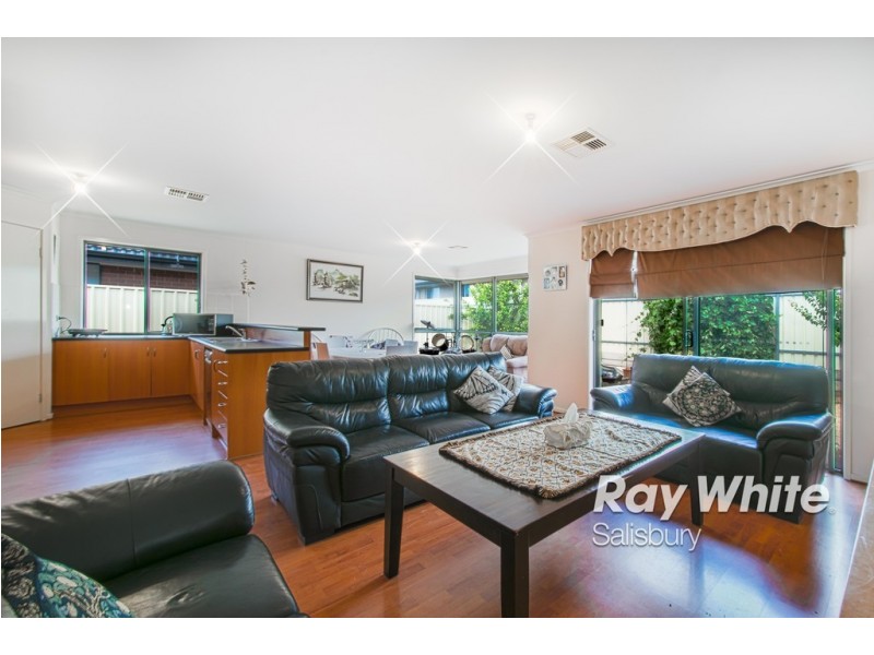 9 Don Street, Salisbury Downs SA 5108