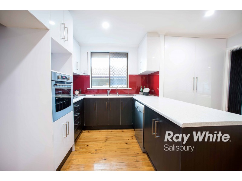 60 Heather Drive, Ridgehaven SA 5097