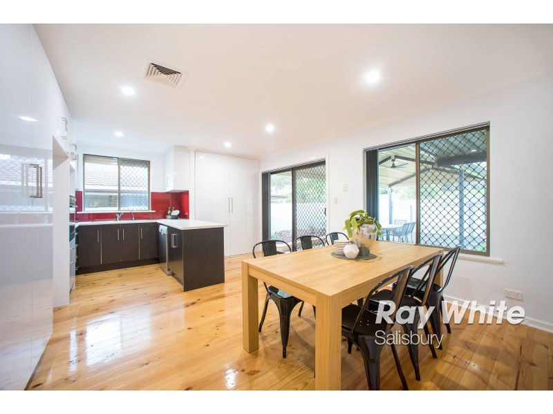 60 Heather Drive, Ridgehaven SA 5097