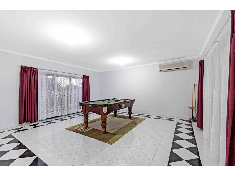 16 Stockade Drive, Walkley Heights SA 5098