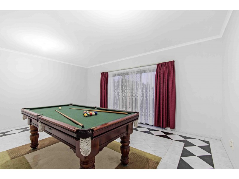 16 Stockade Drive, Walkley Heights SA 5098