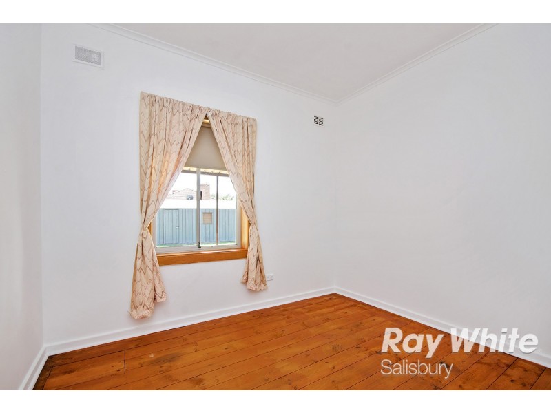 24 Hewitt Road, Elizabeth South SA 5112