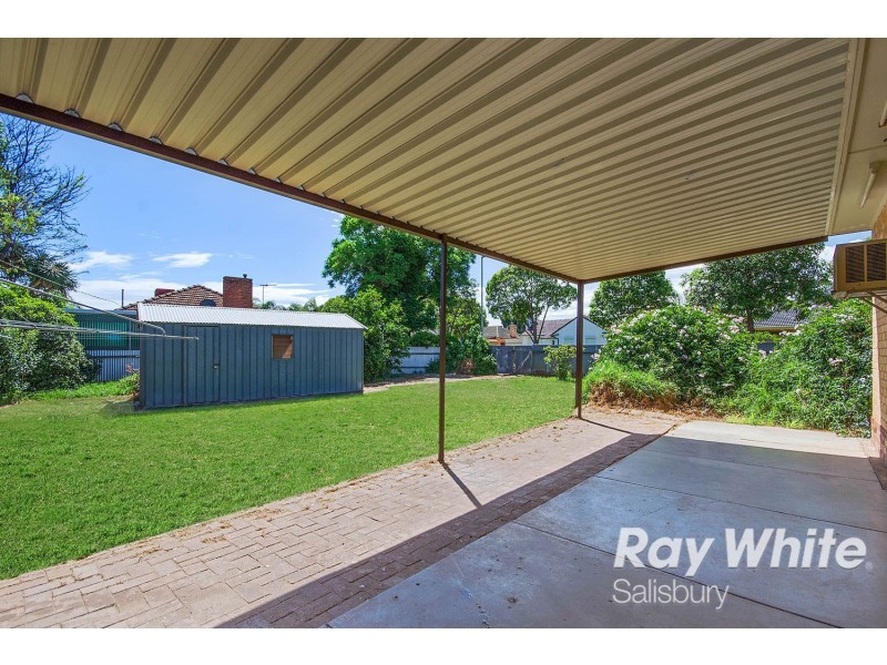 24 Hewitt Road, Elizabeth South SA 5112