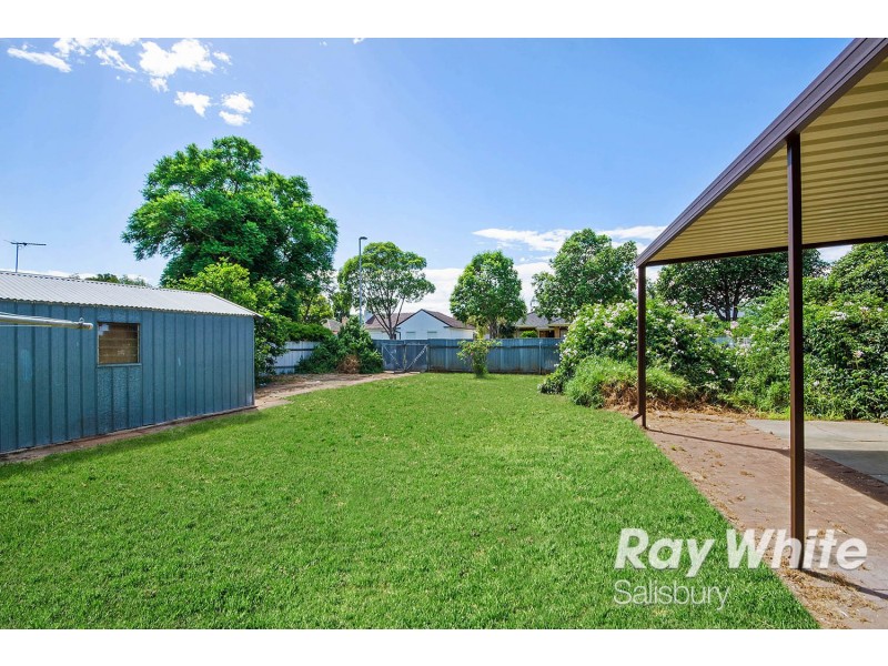 24 Hewitt Road, Elizabeth South SA 5112