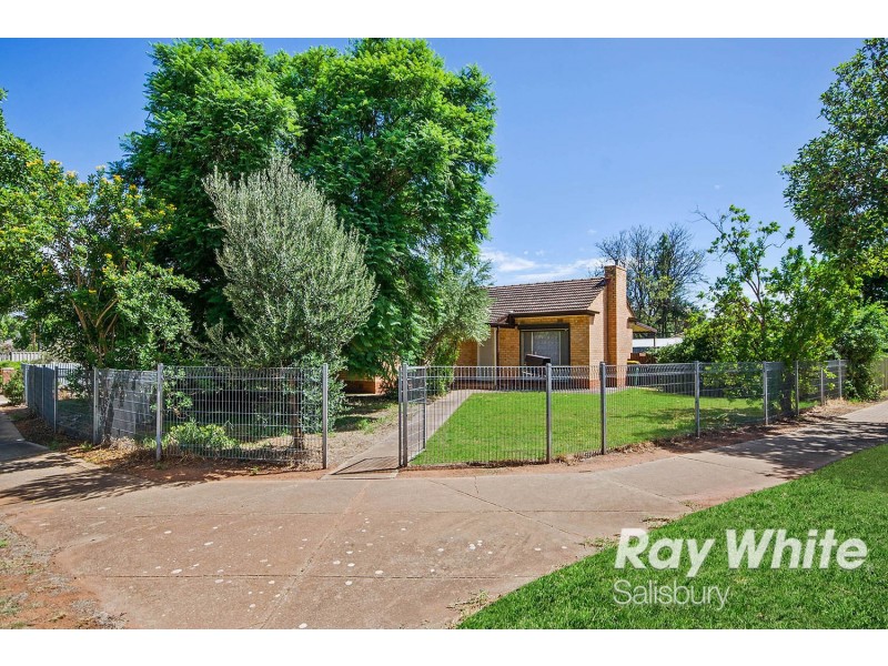 24 Hewitt Road, Elizabeth South SA 5112