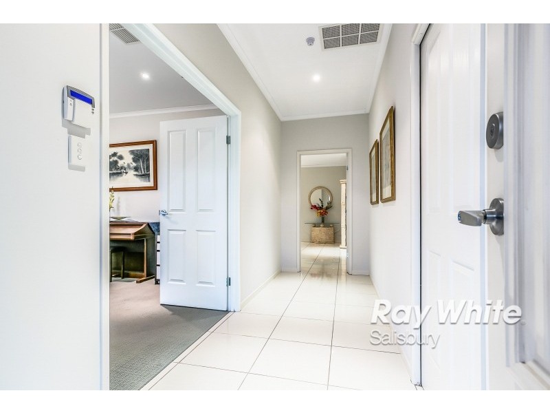27 Rollings Way, Blakeview SA 5114