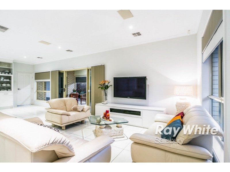 27 Rollings Way, Blakeview SA 5114