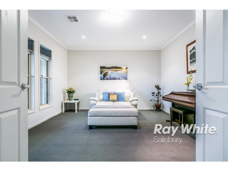 27 Rollings Way, Blakeview SA 5114