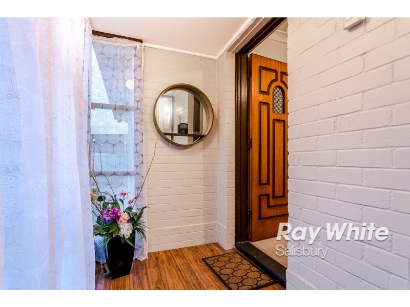 215 Main North Road, Elizabeth Grove SA 5112