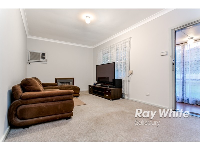 215 Main North Road, Elizabeth Grove SA 5112