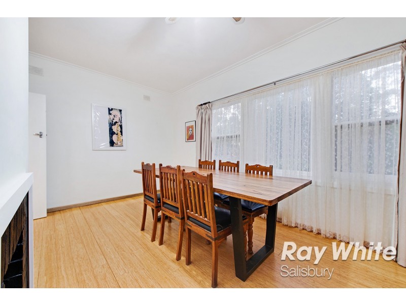 4 Durdin Road, Elizabeth Vale SA 5112