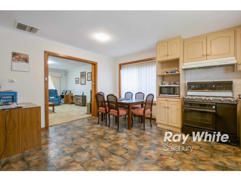 27 Warringa Street, Salisbury Plain SA 5109