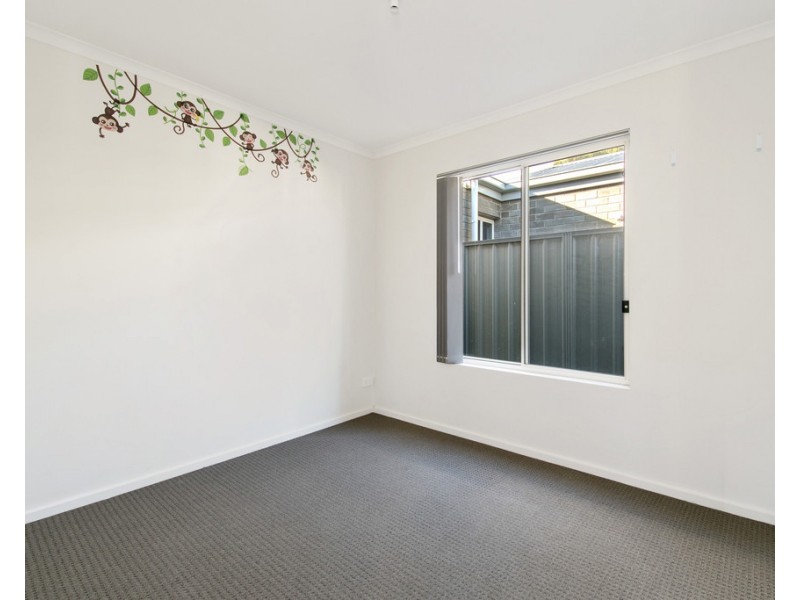 2/34 Manningford Road, Elizabeth South SA 5112