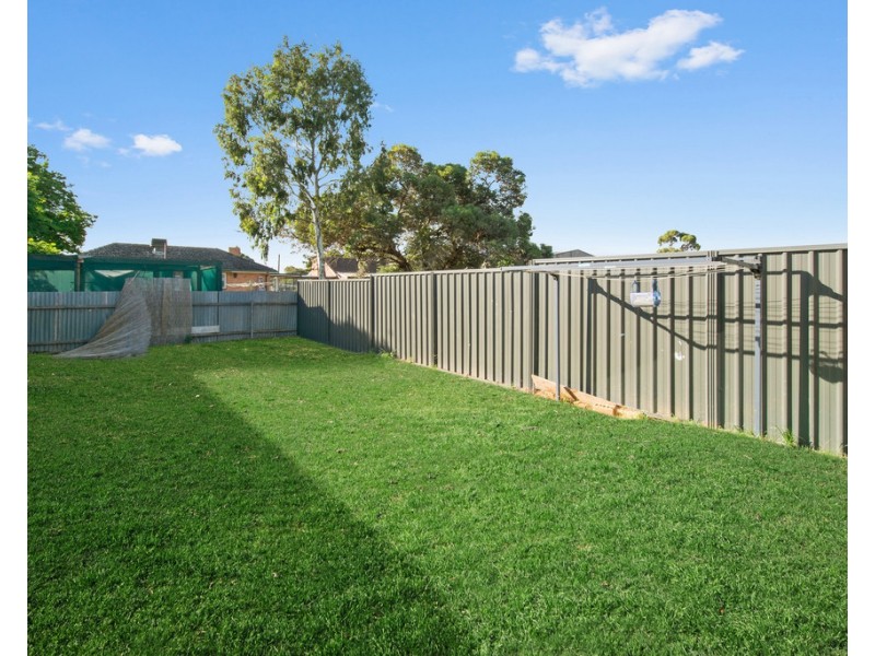 2/34 Manningford Road, Elizabeth South SA 5112