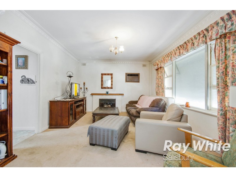 225 Main North Road, Elizabeth Grove SA 5112