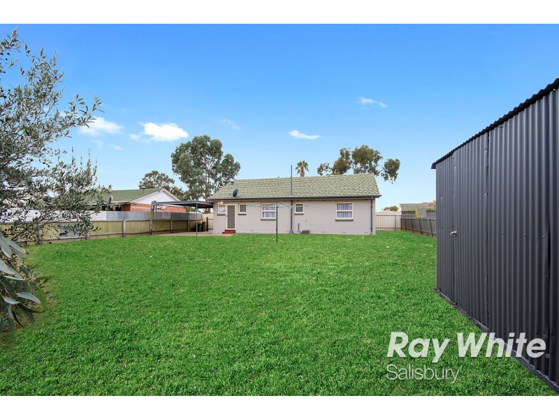 13 Barker Crescent, Smithfield Plains SA 5114
