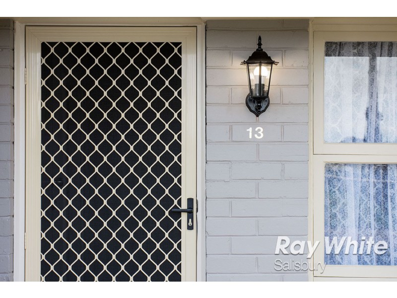 13 Barker Crescent, Smithfield Plains SA 5114