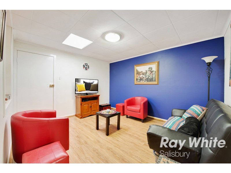 8 Dolphin Street, Elizabeth East SA 5112