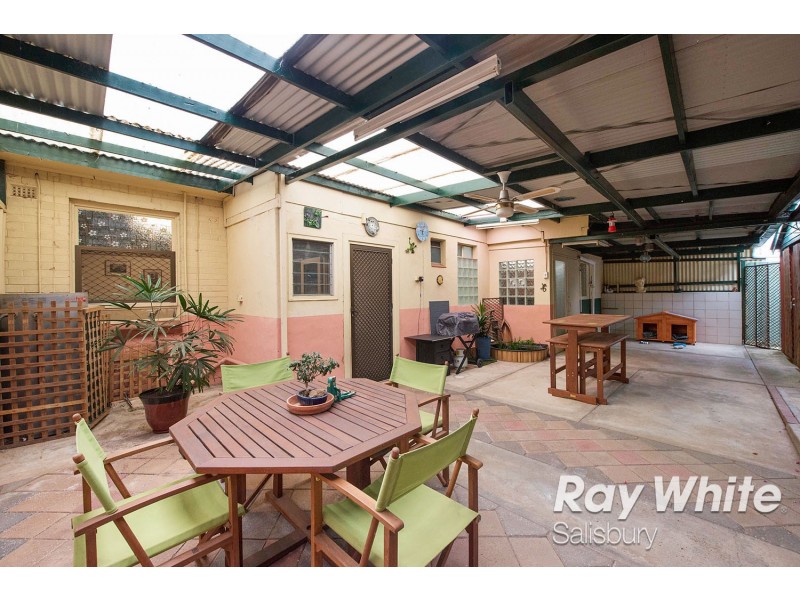 8 Dolphin Street, Elizabeth East SA 5112