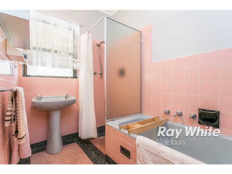 48 Frost Road, Salisbury SA 5108