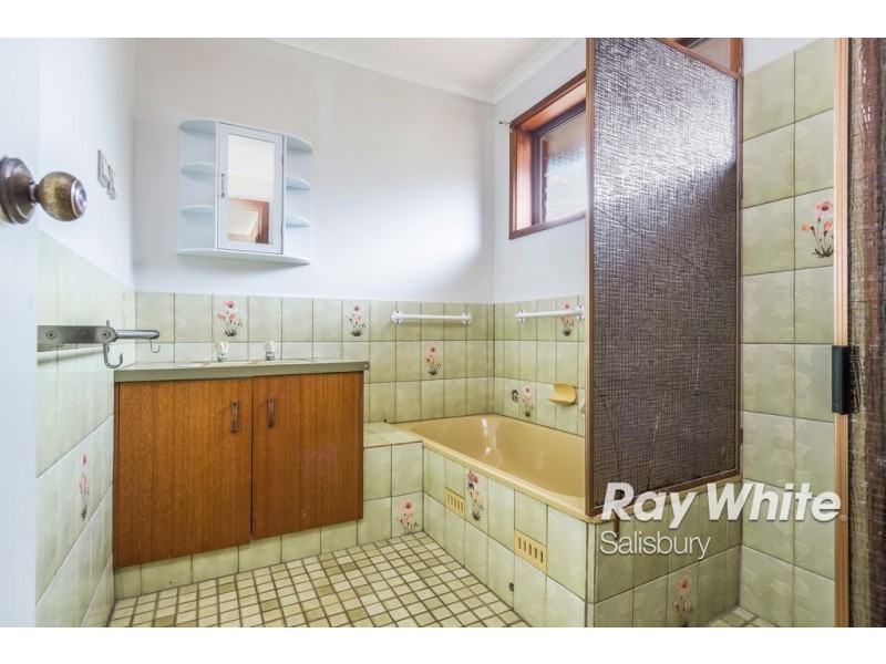 12 Cobby Drive, Modbury Heights SA 5092