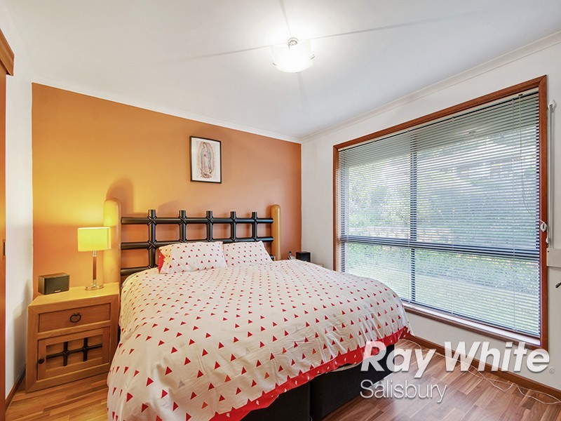 9 Jenolan Crescent, Hillbank SA 5112