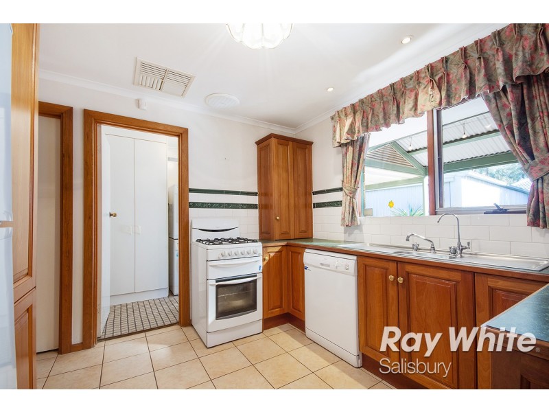 27 Norbury Drive, Salisbury Downs SA 5108