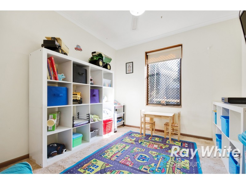 27 Norbury Drive, Salisbury Downs SA 5108