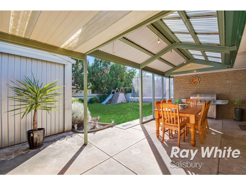 27 Norbury Drive, Salisbury Downs SA 5108