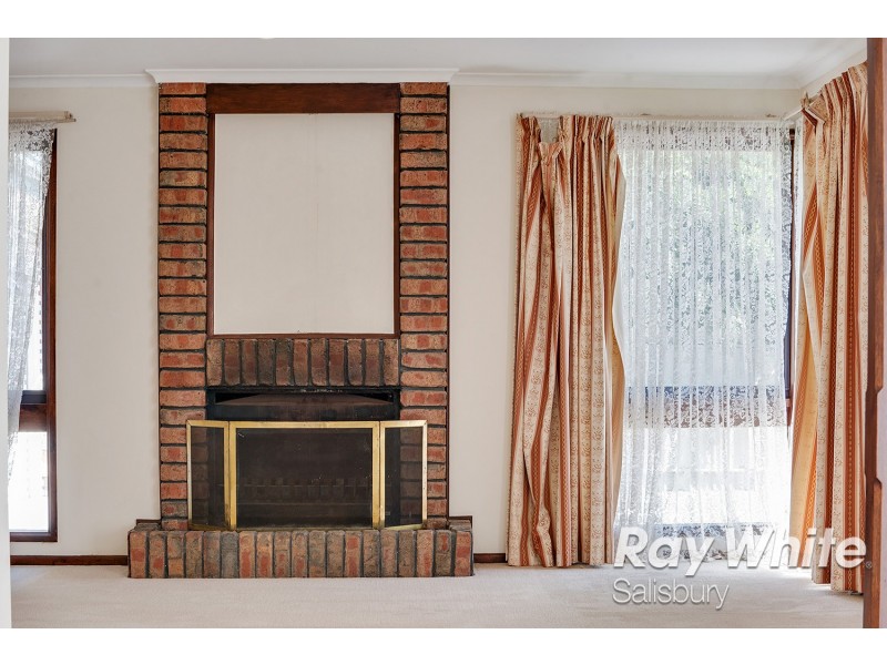 2 Hart Court, Parafield Gardens SA 5107