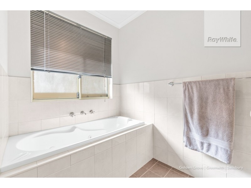 1B Blaess Drive, Paralowie SA 5108