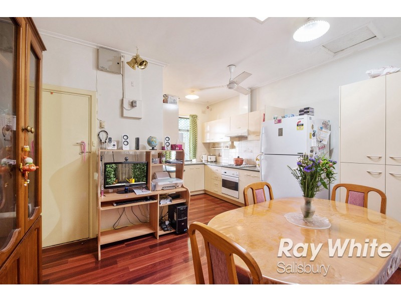 26 Durdin Road, Elizabeth Vale SA 5112