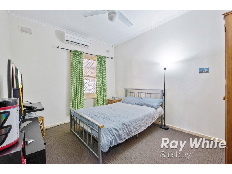 26 Durdin Road, Elizabeth Vale SA 5112