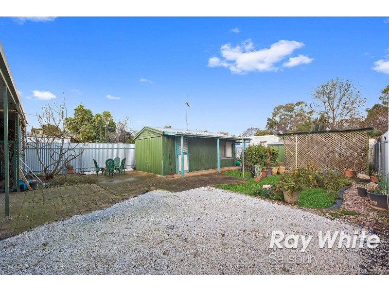 26 Durdin Road, Elizabeth Vale SA 5112