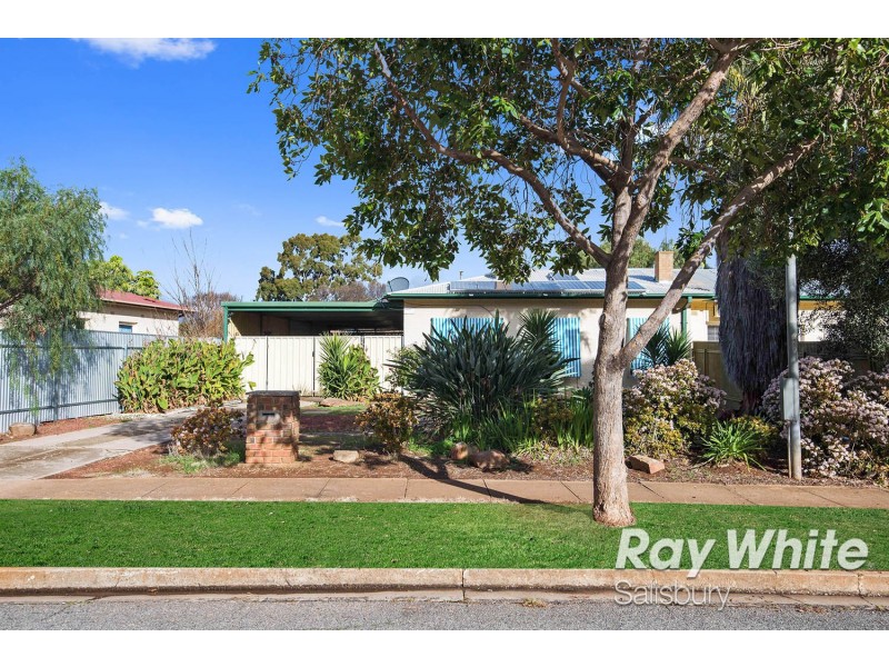 26 Durdin Road, Elizabeth Vale SA 5112