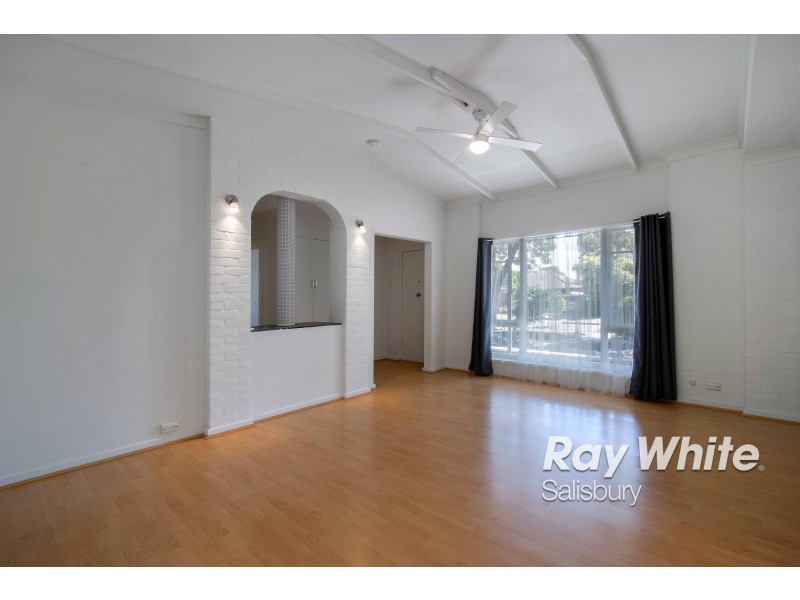 21 Nitschke Street, Elizabeth Grove SA 5112