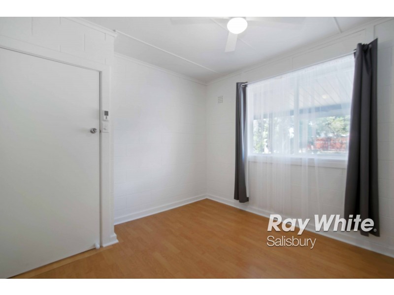 21 Nitschke Street, Elizabeth Grove SA 5112