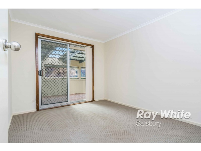 13 Sea View Road, Para Hills SA 5096