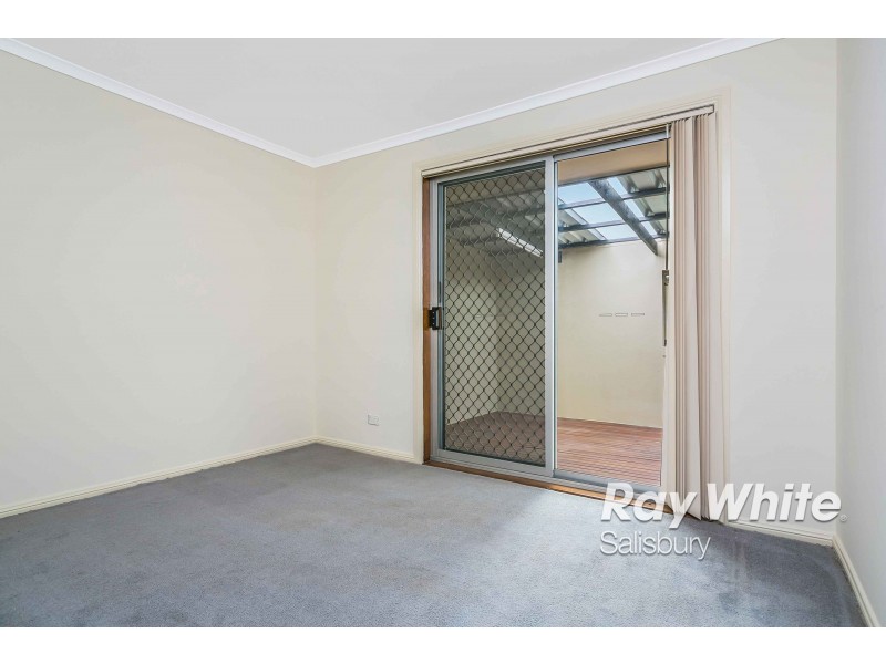 13 Sea View Road, Para Hills SA 5096