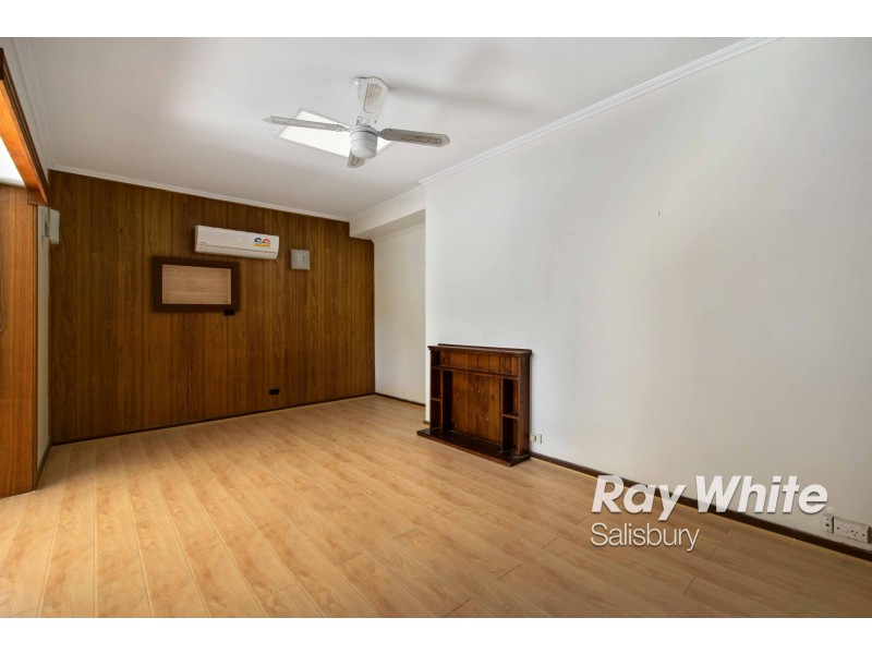 15 Short Road, Elizabeth SA 5112