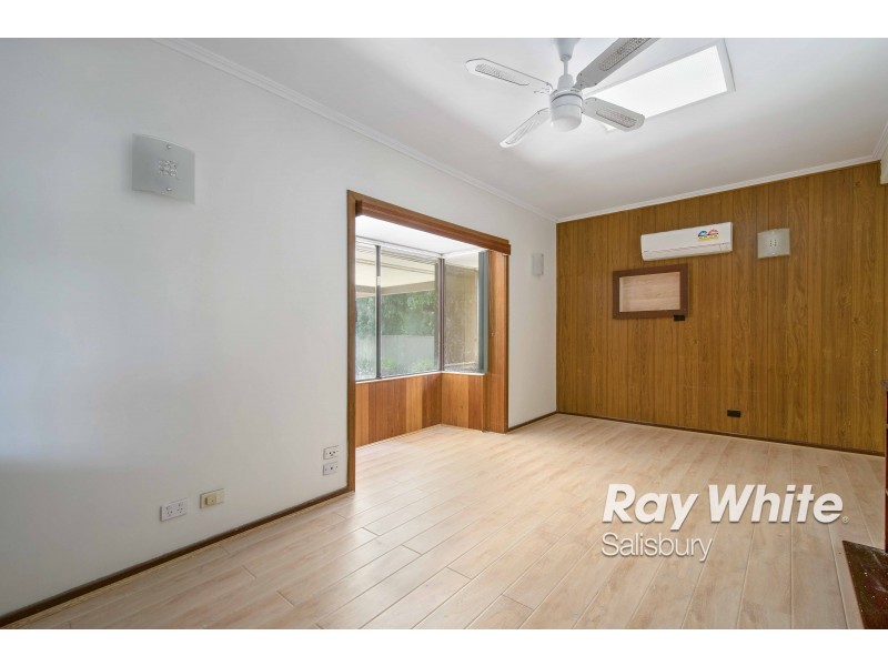 15 Short Road, Elizabeth SA 5112