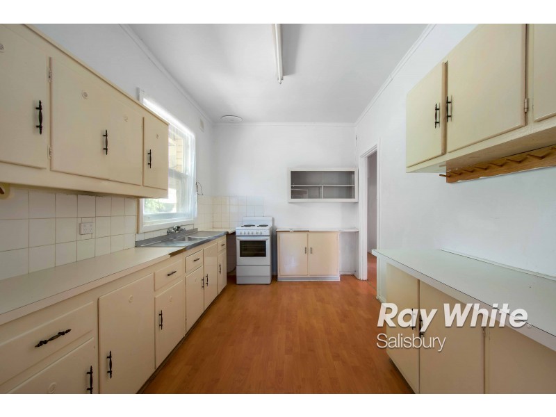 46 Peterswool Road, Elizabeth Park SA 5113